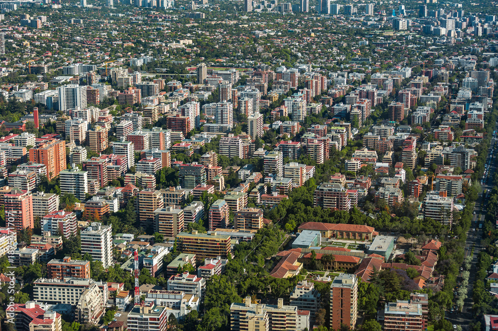 Fototapeta premium panoramic view of the city of Santiago, Chile