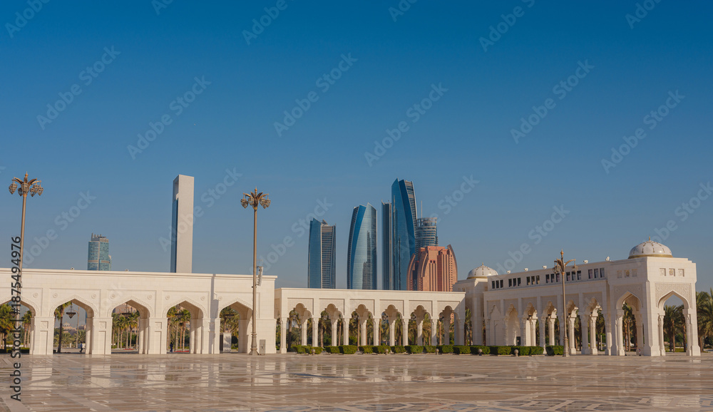 Φωτογραφία Qasr Al Watan Palace Exterior Architecture Abu Dhabi UAE Description: Magnificent white facade of Qasr Al Watan presidential palace stands under clear blue sky