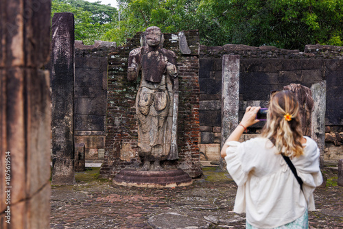Ancient Ruins of Polonnaruwa, Sri Lanka – Historic Stone Buildings of the Medieval Capital