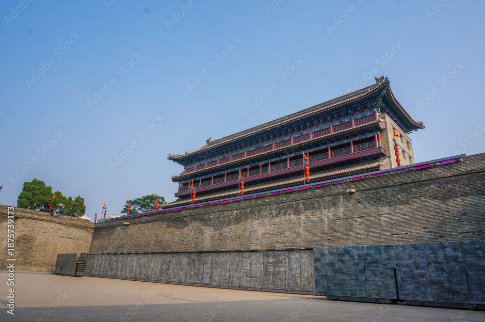 Fototapeta premium Historic Chinese City Wall with Traditional Architecture