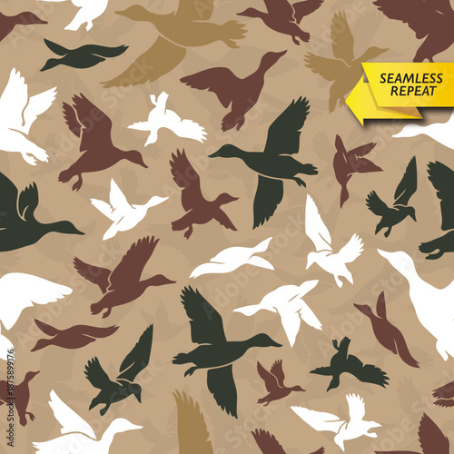 CAMO_DUCKS_0001_REPEAT_TAUPE