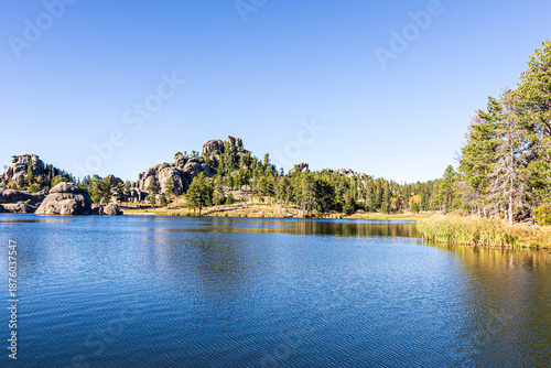 Фотография Beautiful landscape seen around Sylvan Lake at Custer State Park in South Dakota