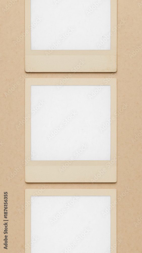 Fototapeta premium Vintage photo frame mockup, transparent design