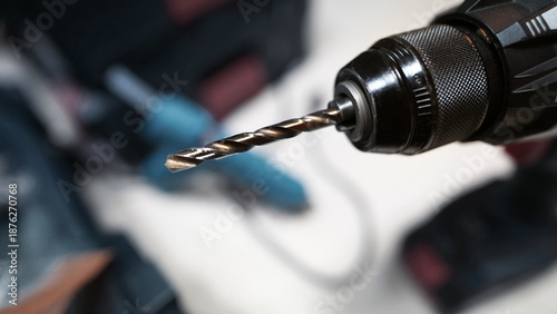 Photos Precision Twist Drill Bit in Mechanical Drill Chuck