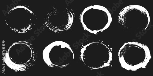 Vintage Style Round Grunge Circle Shapes Set with Rough Ink and Brush Texture.