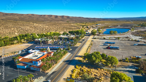 Fotografija Aerial Nevada Desert Roadside Stop and Commercial Buildings Beatty