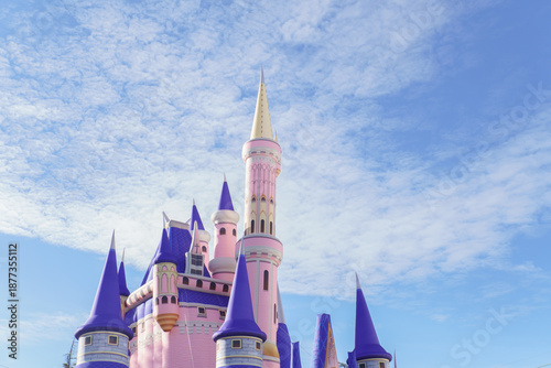 Billede på lærred ronda,malaga,spain Bright pink fairytale castle with purple spires reaching into