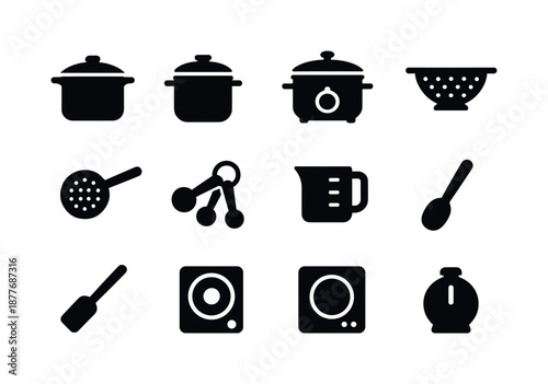 Bean Cooking Icons. Bean cooking tools. Solid icon set of Bean cooking tools: pot, pressure cooker, slow cooker, colander, strainer, measuring spoon, measuring
