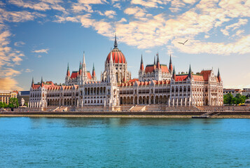 Acrylglasbilder Budapest Sonnenuntergang am Parlament Budapest  © AlexAnton
