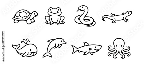 Animal line drawings set