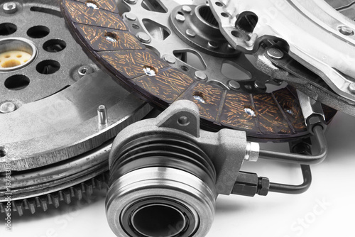 Car engine clutch