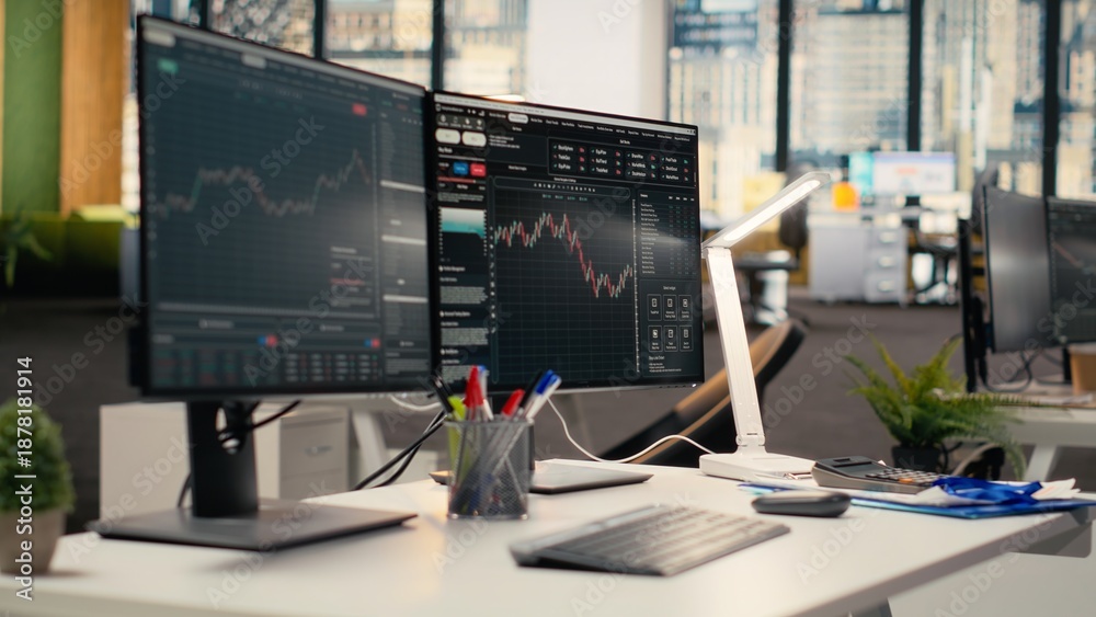 Αυτοκόλλητο Computer screens displaying stock market charts in proprietary firm office