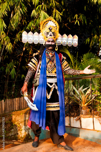 Canvas Print Portrait of a Impressionist dressed as Raavan, India
