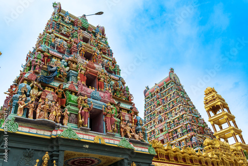 Fotografie Couleurs sacrées du temple hindou- jaffna au Sri lanka