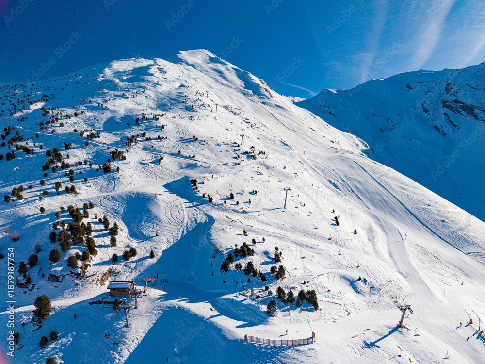 Φωτογραφία La Norma Ski Resort France Winter Aerial
