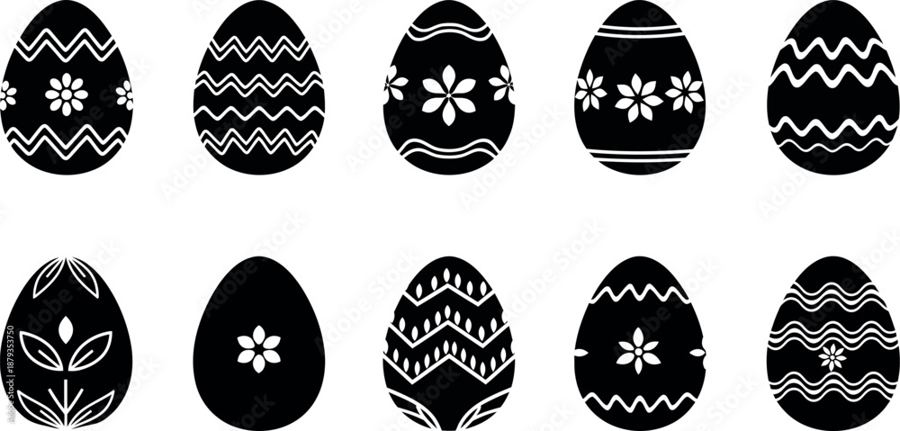 Fototapeta premium Easter eggs decorated with traditional patterns on happy easter sunday morning
