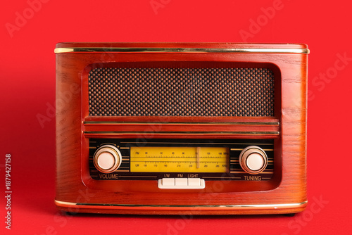 Vintage radio receiver on r...
