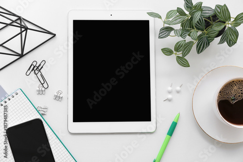 Stationery with tablet, pho...