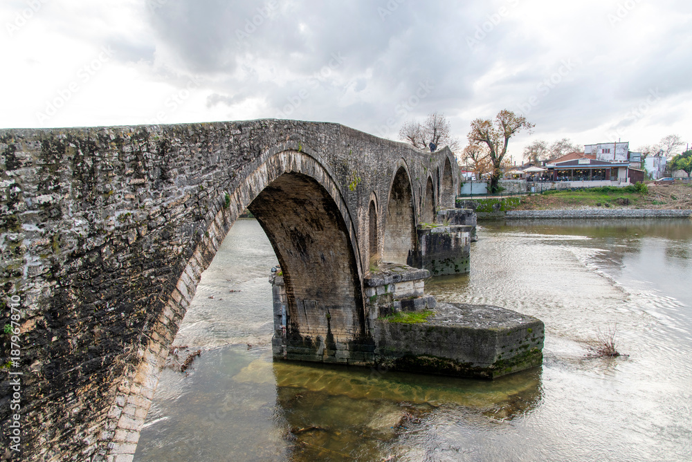 Obraz premium The historic bridge of Arta, Epirus, Greece