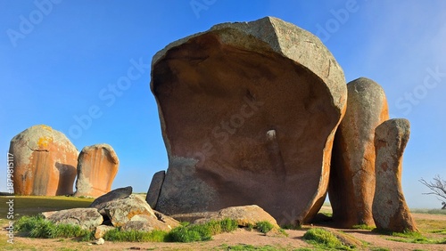 Sunlit granite rock formations at Murphy’s Haystacks, Eyre Peninsula, South Australia
