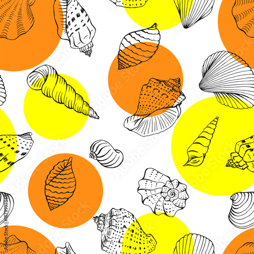 Seamless pattern with seashells. Marine background. Hand drawn vector illustration.