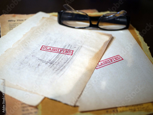 Quadro em tela Close up of classified document papers