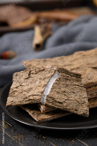 Vintage Eucommia Bark Du Zhong Herbal Still