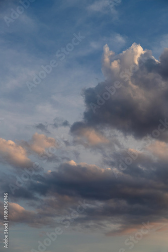 Calm Sky With Clouds At Sunset Over Gentle Horizon For Tranquil Nature Stock ...