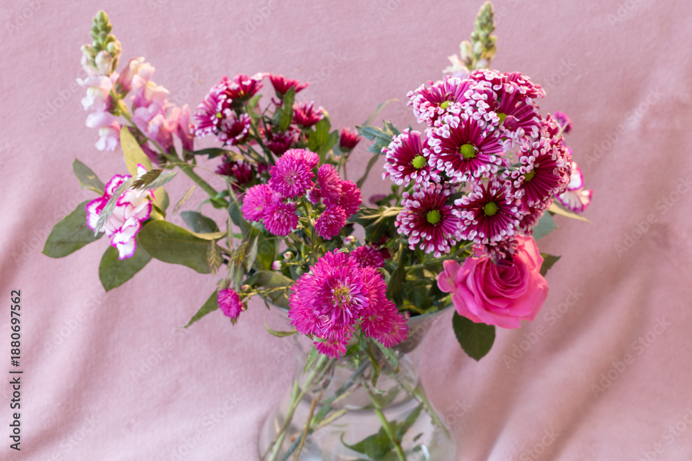 Obraz premium bouquet of pink roses