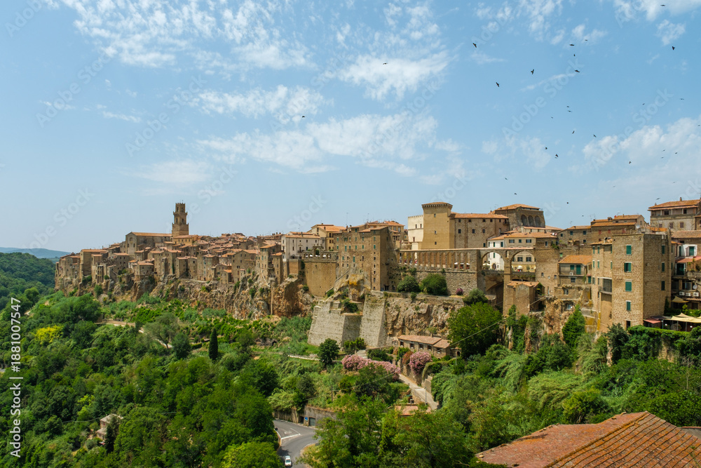 Fototapeta premium Pitigliano panorama, Tuscany