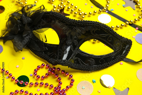 Carnival mask with beads an...