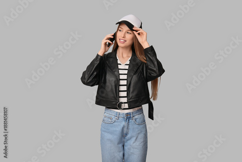 Beautiful young woman in st...