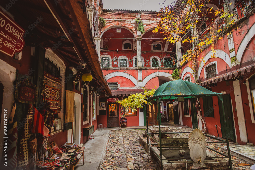 Naklejka premium Zincirli Han in Istanbul Grand Bazaar