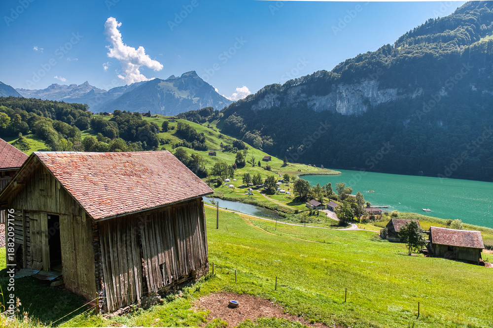 Obraz premium Seelisberg is a Swiss municipality in the canton of Uri, located in the northernmost part of the canton on the shores of Lake Lucerne (Lake of the Four Cantons).