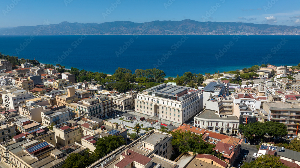 Fototapeta premium Aerial view of the building that houses the National Museum of Magna Graecia, located in Reggio Calabria, Italy. It is a National Archaeological Museum located in center, near the seafront of the city
