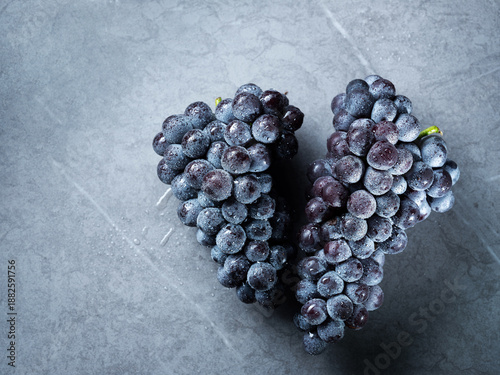 Wallpaper Mural grapes on the table Torontodigital.ca