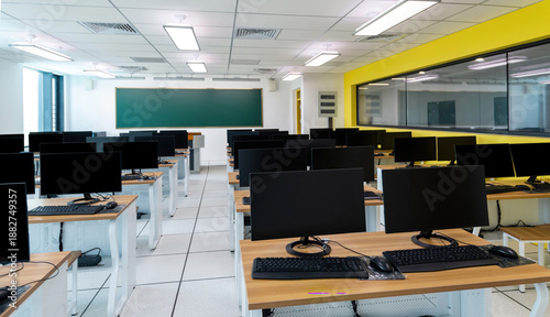 Landscape of school computer room