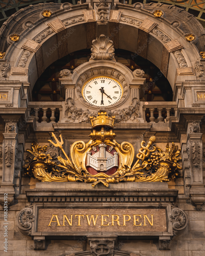 Obraz premium clock in Antwerp