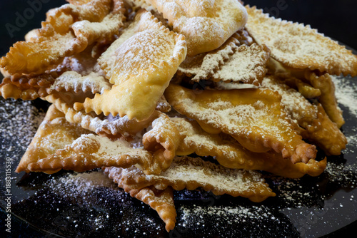 Canvas-taulu Italian food carnival sweets dessert chiacchiere frappe bugie cenci crostoli gal