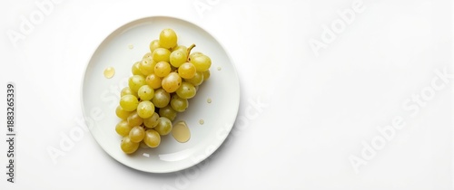 Beautiful Shine Muscat frui...