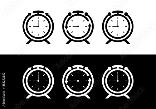 simple vector clock icon with arrow