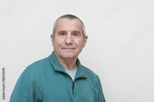 Obraz na plátně portrait d'un homme de 75 ans