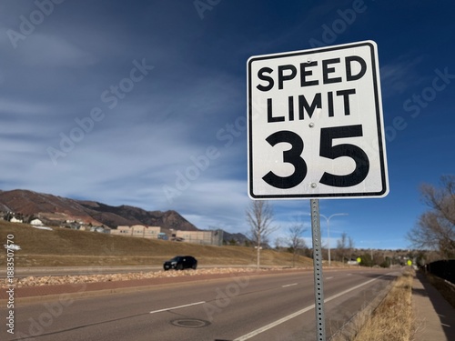 Speed Limit Sign 35 MPH