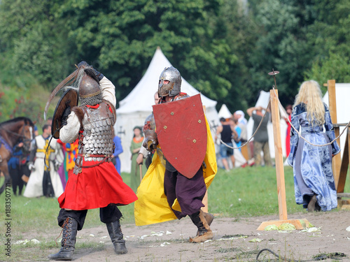 Military History Festival. Foot jousting