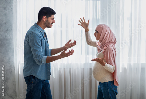 Φωτογραφία Pregnancy and relationship problems
