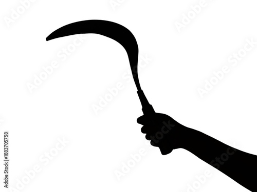 Foto Silhouette of a hand holding a sharp traditional sickle or celurit in a striking