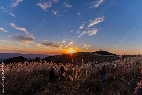 生石高原の夕暮れ