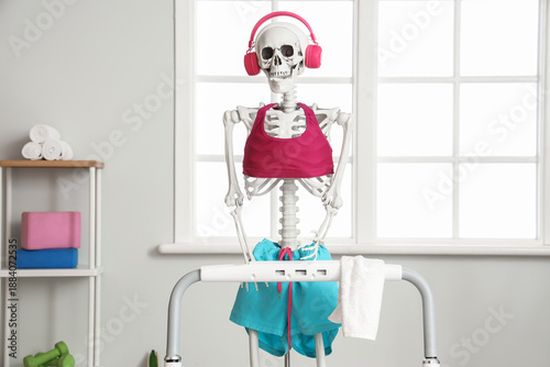 Skeleton with headphones ex...