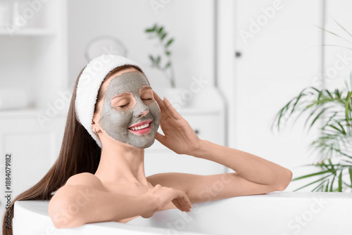 Beautiful young happy woman...