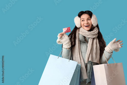 Beautiful young woman in wa...